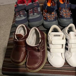 Boys shoes size 9 to 10